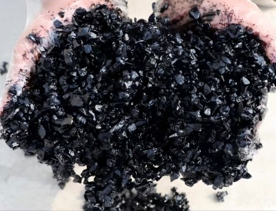 彬村山华侨农场沥青冷补料（沥青砂）的优势特点与施工流程解析